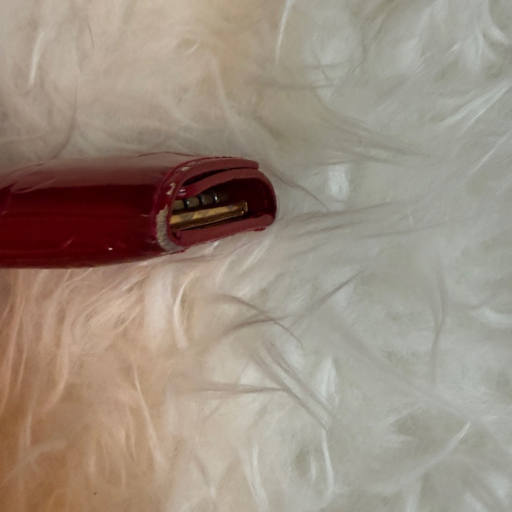 Louis Vuitton Red Vernis Key Case - Picture 3 of 9